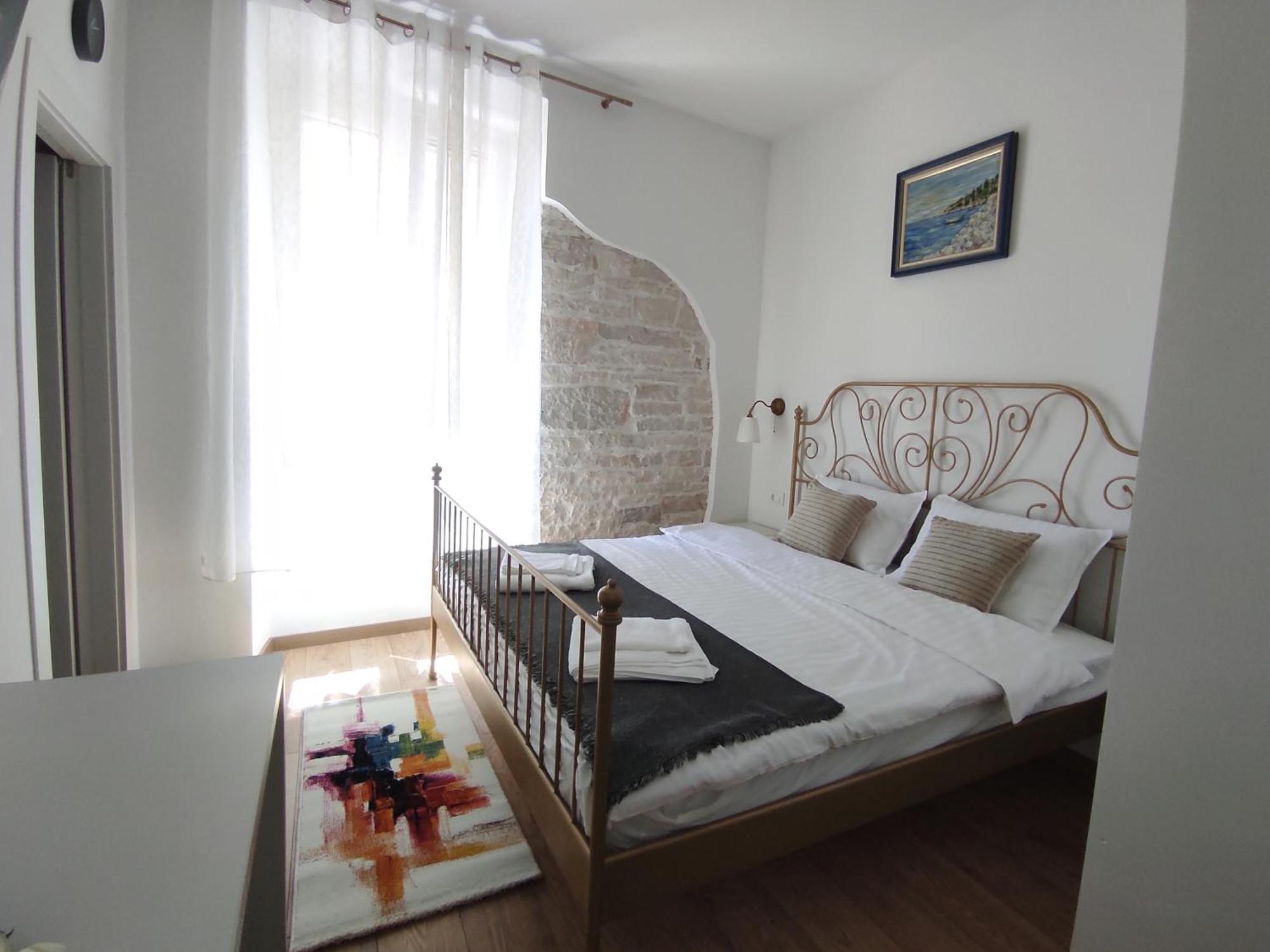 Papavero Rooms Pula Buitenkant foto