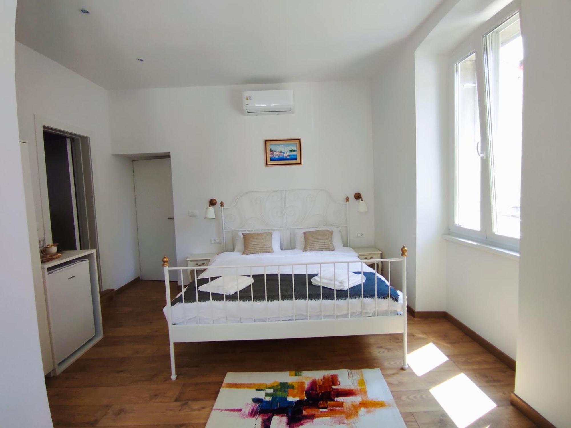 Papavero Rooms Pula Buitenkant foto